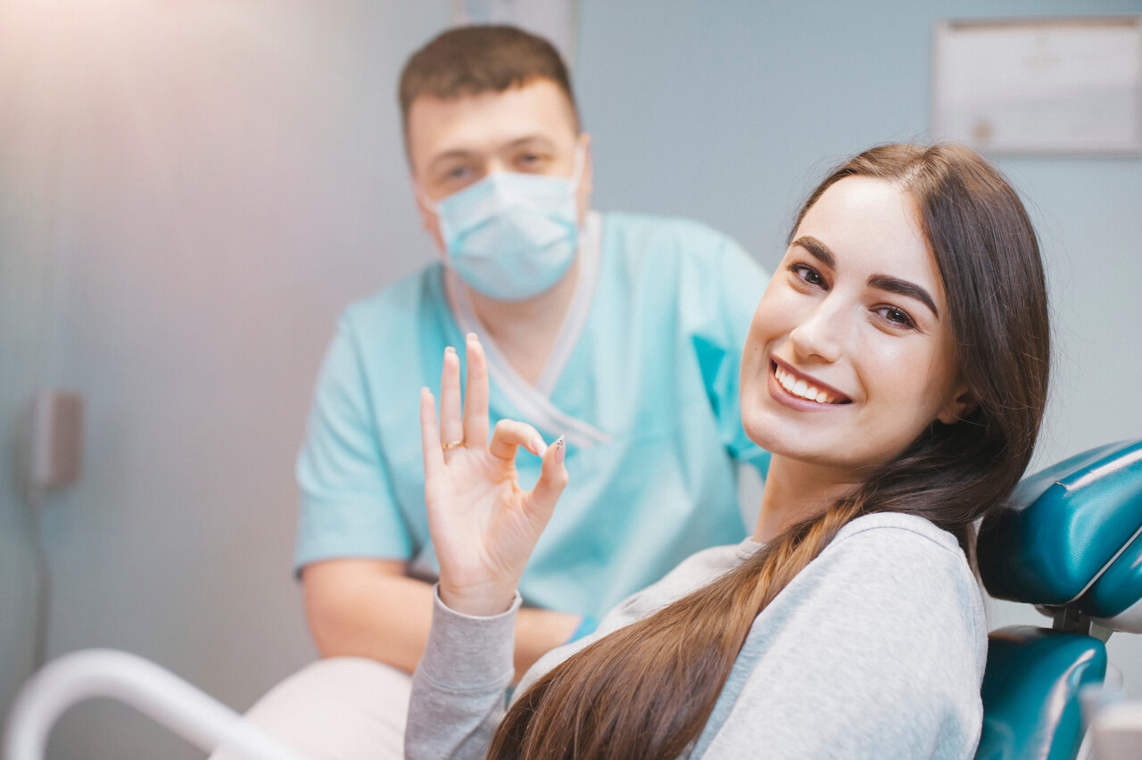 The Essential Guide To Choosing A Dentist: Expert Tips & Advice