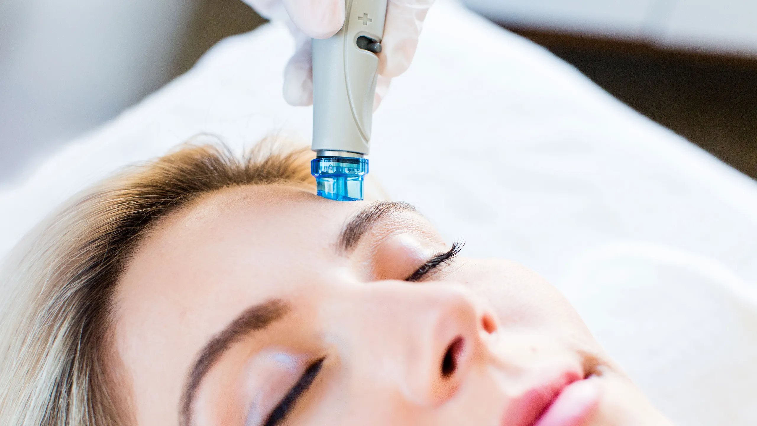 How To Hydrafacial: Step-By-Step Guide
